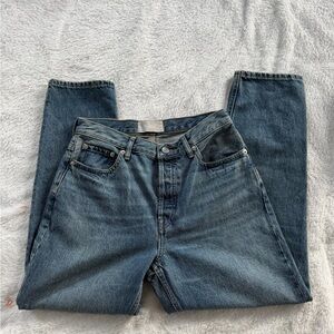 Everlane the 90s cheeky jean